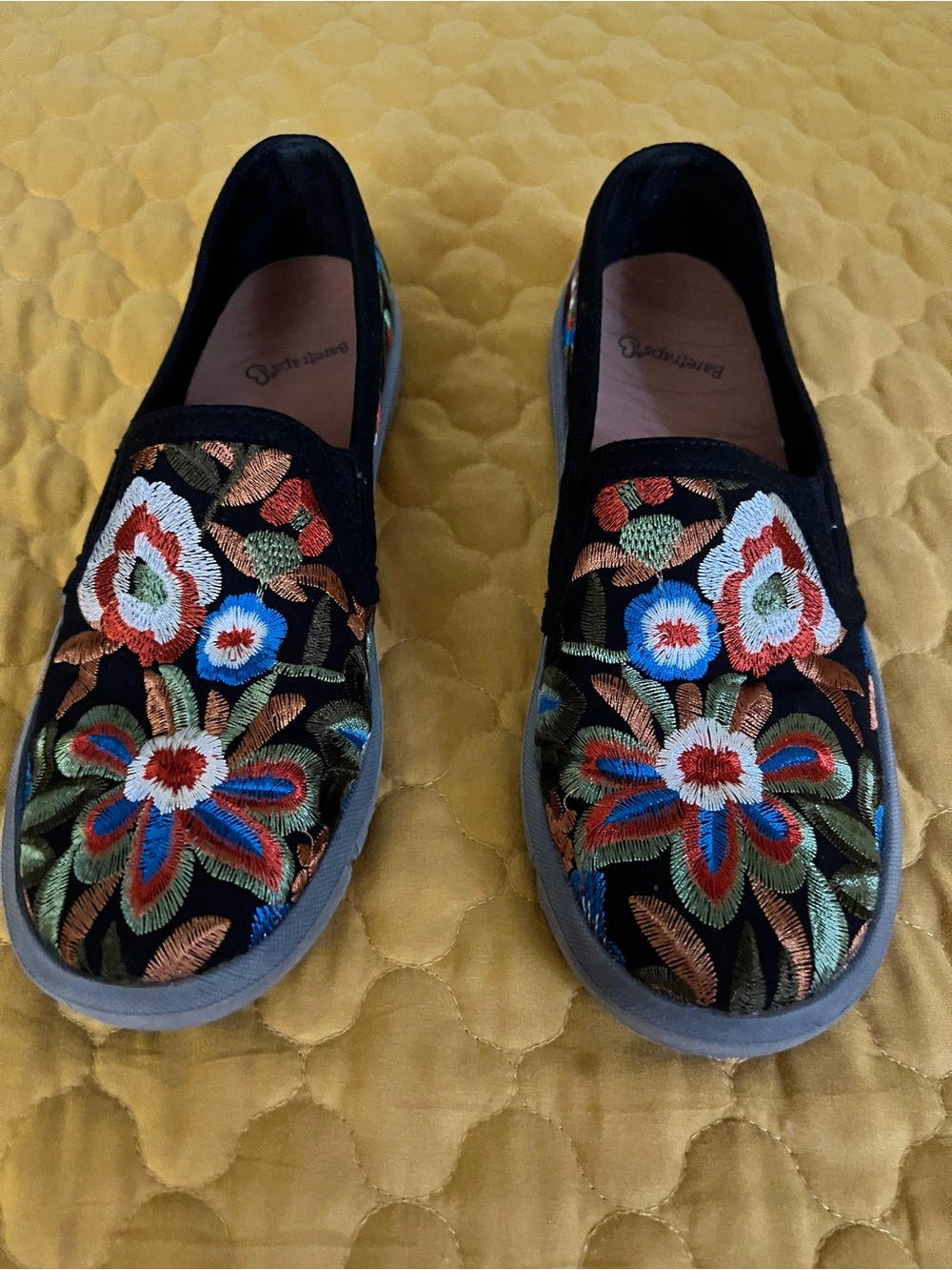 BareTraps Black Slip-On Moccasins with Multicolor Embroidered Floral Design